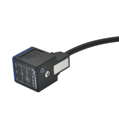 Nivel de protección IP67 Acoplamiento de válvula de solenoide para voltaje de 24 V en aplicaciones industriales
