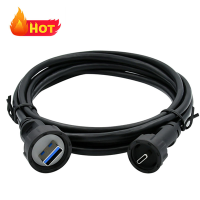 Cable USB C resistente al agua en color negro