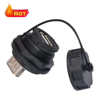 Cable USB C resistente al agua en color negro
