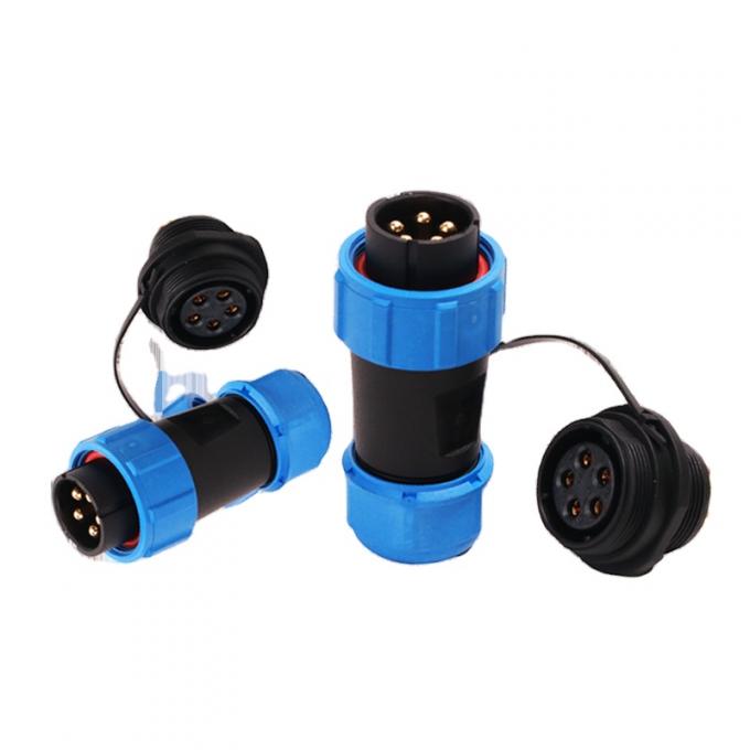 El cable en línea de los conectores plásticos circulares de la prenda impermeable IP68 tapa el contacto de cobre amarillo 1